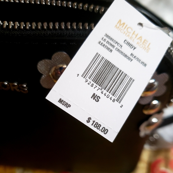 MICHAEL KORS BLACK DRESSY CROSSBODY - Picture 4 of 4